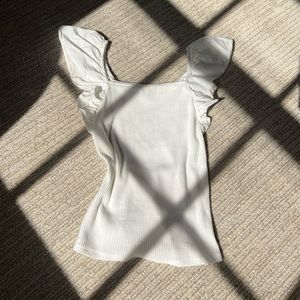 Ribbed top with ruffle sleeves